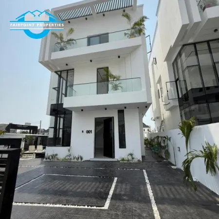 5 BEDROOM FULL DETACHED FOR SALE