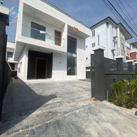 Opulence 5 Bedroom Fully Detached Duplex with Swimming Pool and a Bq For Sale At Chevron, Lekki Lagos.