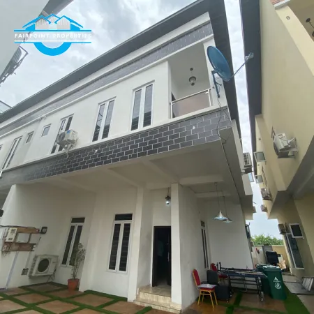 4 Bedroom Detached Duplex 