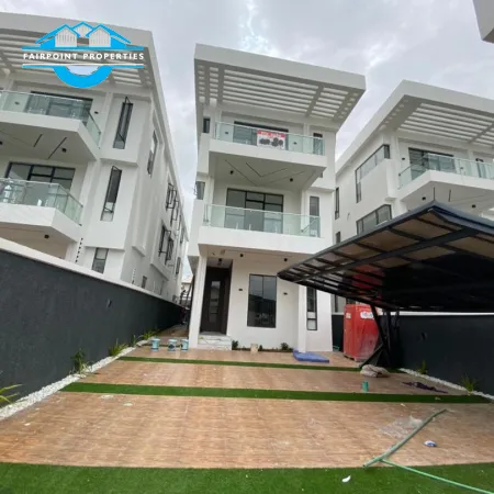 5 Bedroom Detached Duplex 