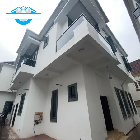 4 Bedroom Detached Duplex 