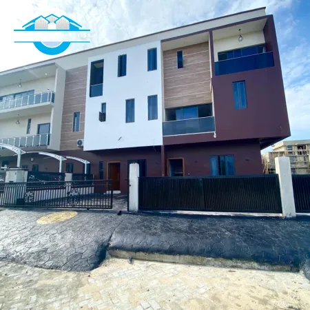 4 bedroom terrace apartment for sale in 2nd toll gate, Lekki Lagos