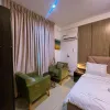 Cozy 2 Bedroom Apartment